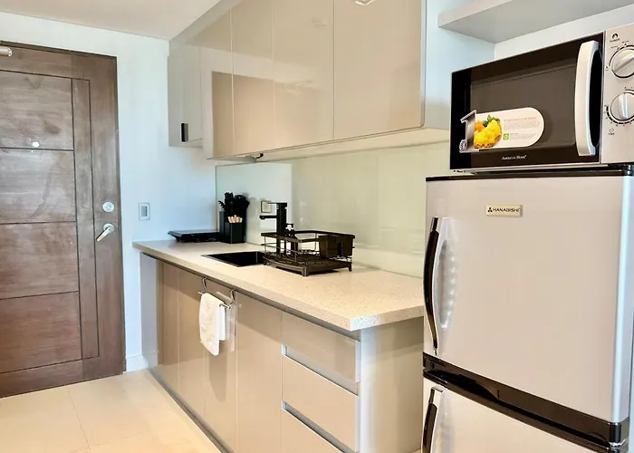 38 Park Ave In It Park With 5g Wifi, Pool & Gym Apartment *
